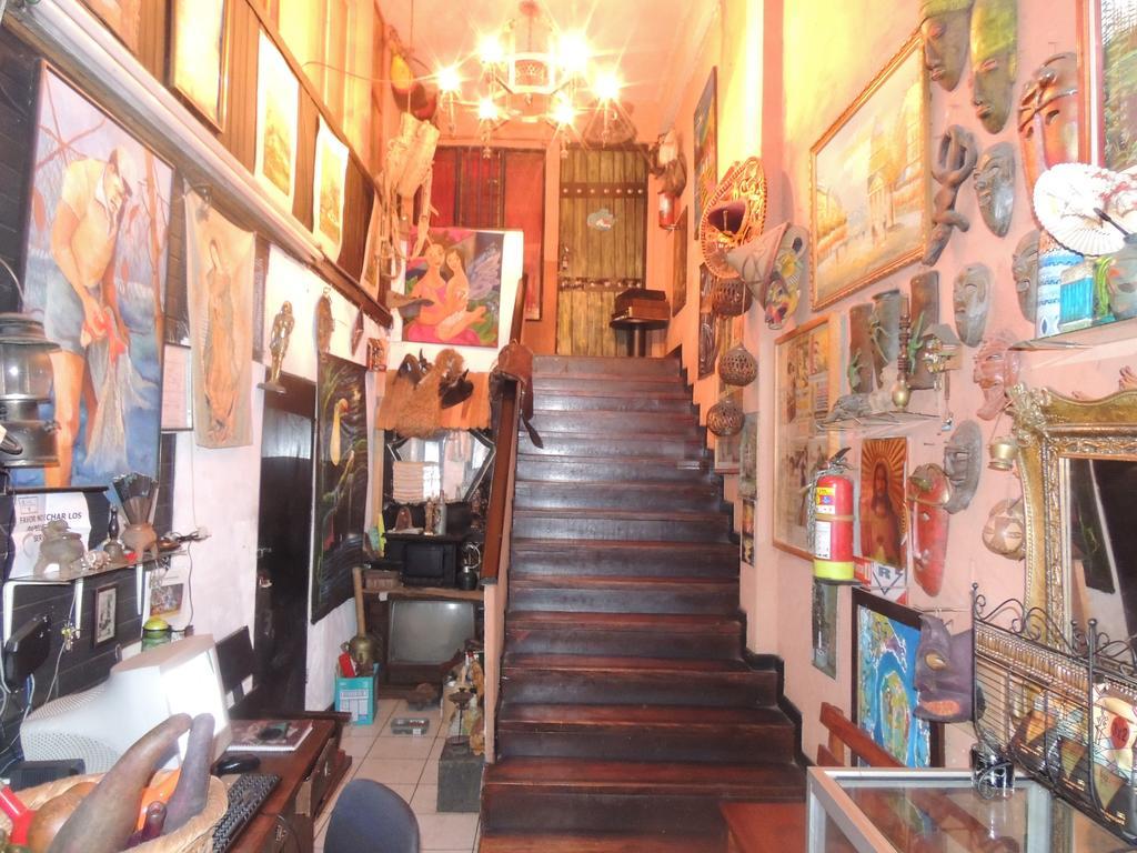 Hostal Del Este Santa Fe Сан-Хосе Экстерьер фото