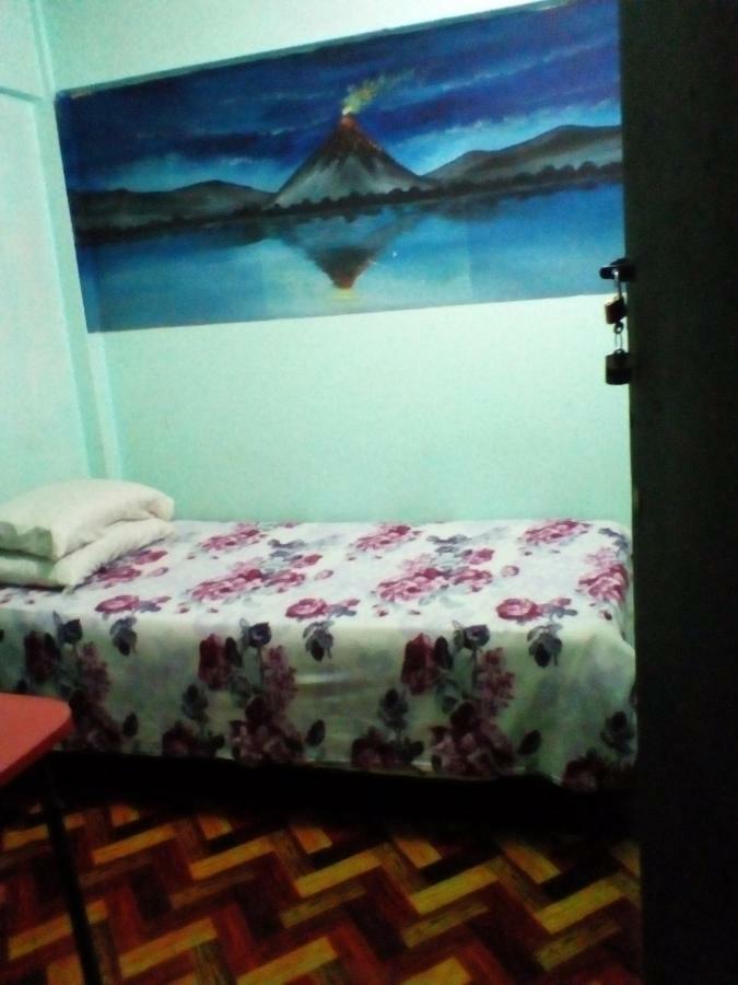 Hostal Del Este Santa Fe Сан-Хосе Экстерьер фото